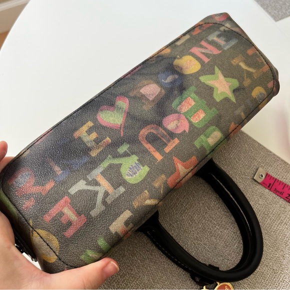 Dooney & Bourke Vintage Rainbow Doodle Black Tassle Tote - Picture 11 of 12